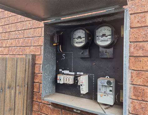 electricity meter box australia|3 phase meter box.